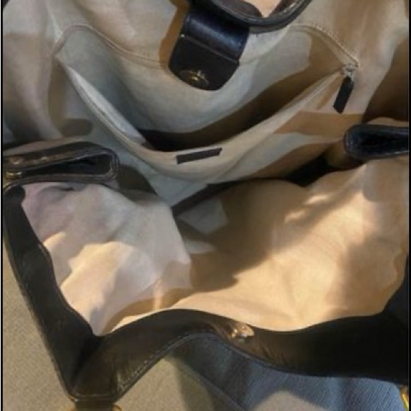 Gucci Large  Sukey Hobo Bag - Picture 4 of 6